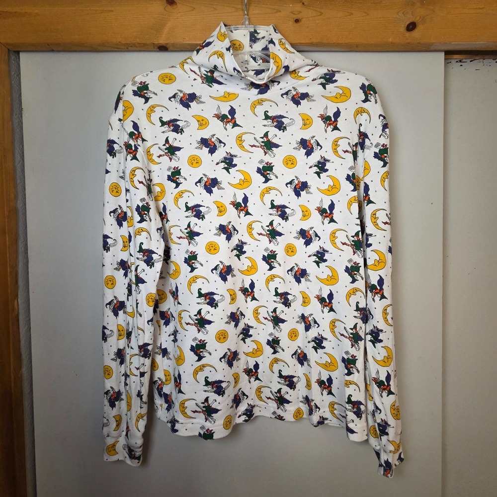 VTG Basic Editions Women's Halloween Mockneck Top Size M Witch Moon Celestial